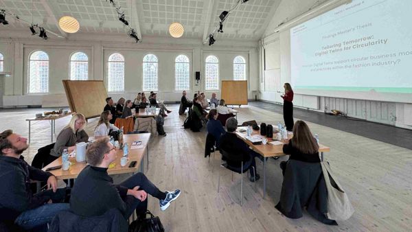 AI Og Gensalg Meeting