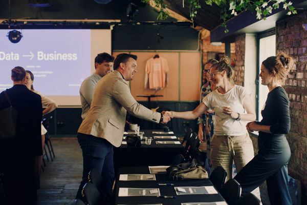 25.05.21 Data To Business COLOUR 216 Oslo