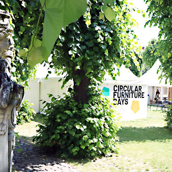 Logo for Circular Furniture Days, et arrangement der promoverer cirkulært design i møbelindustrien.