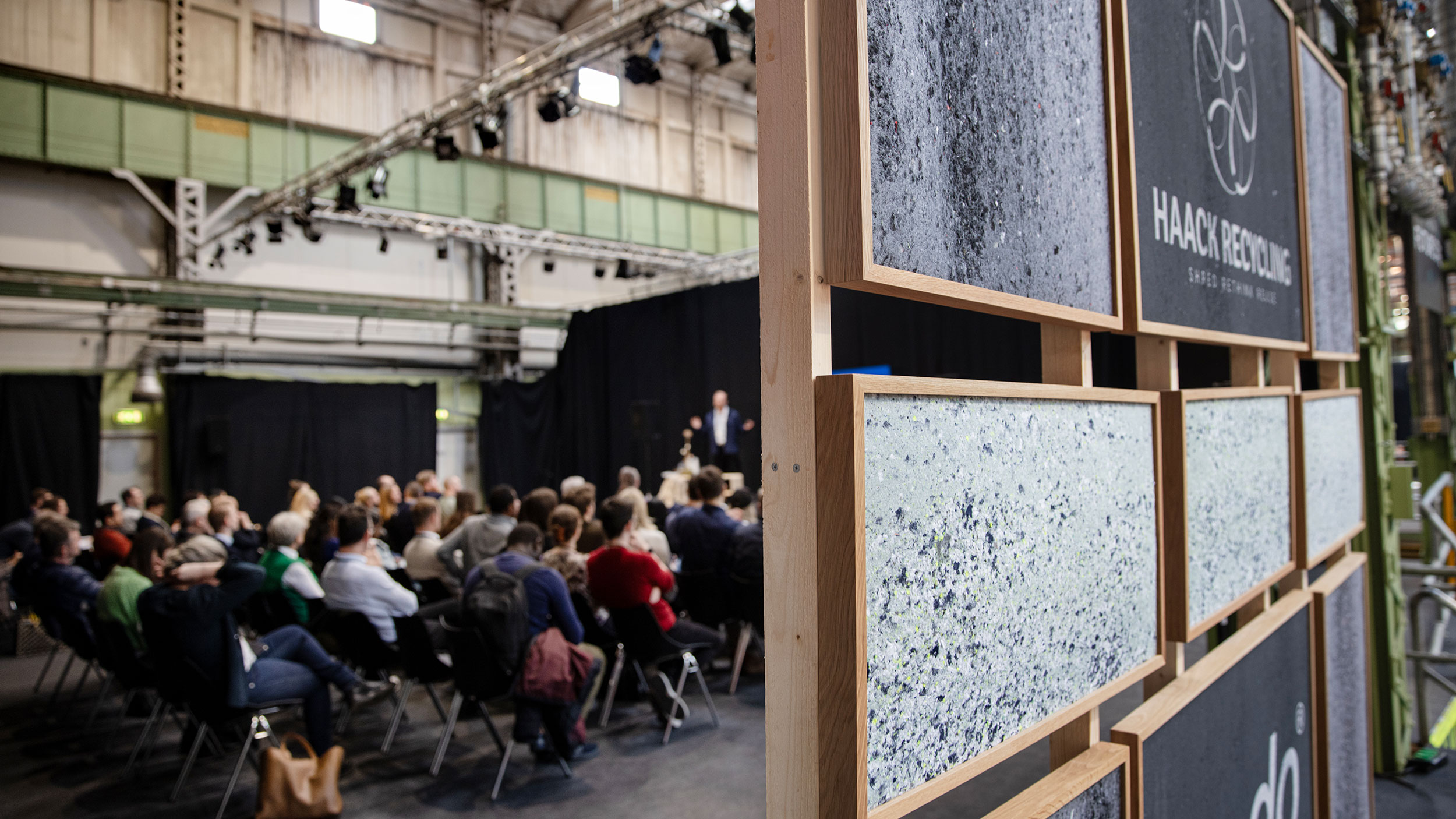 LOOP Forum 2026 – Kurateret Udstilling